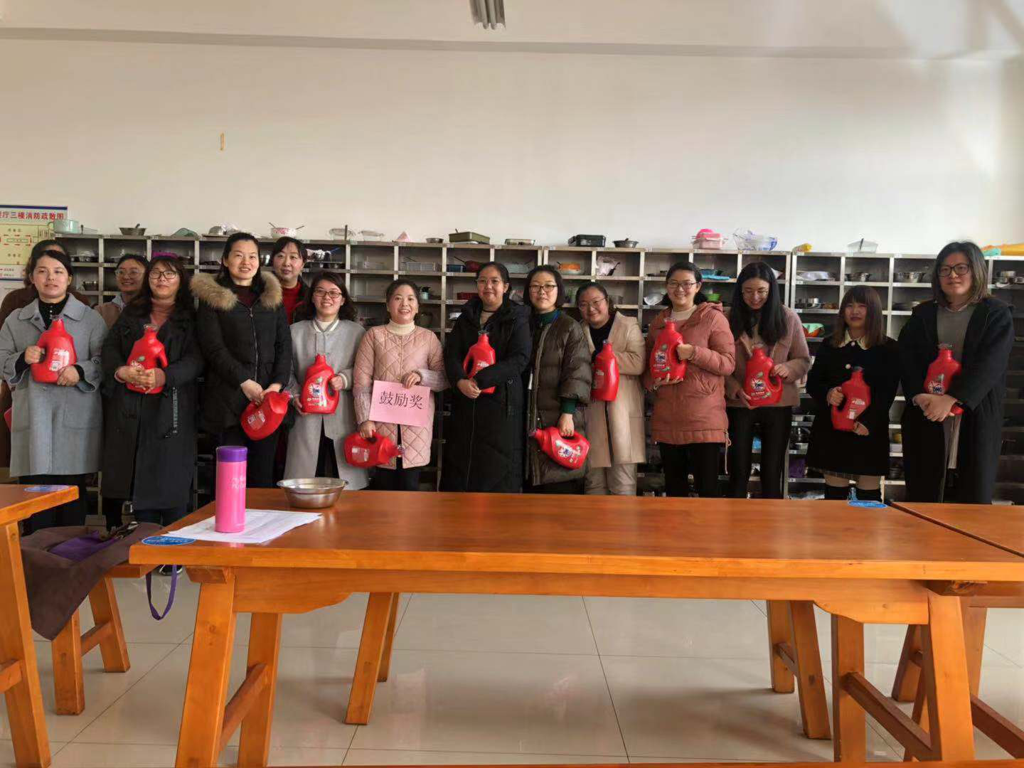 女神节-安科瑞女职工包馄饨比赛圆满落幕