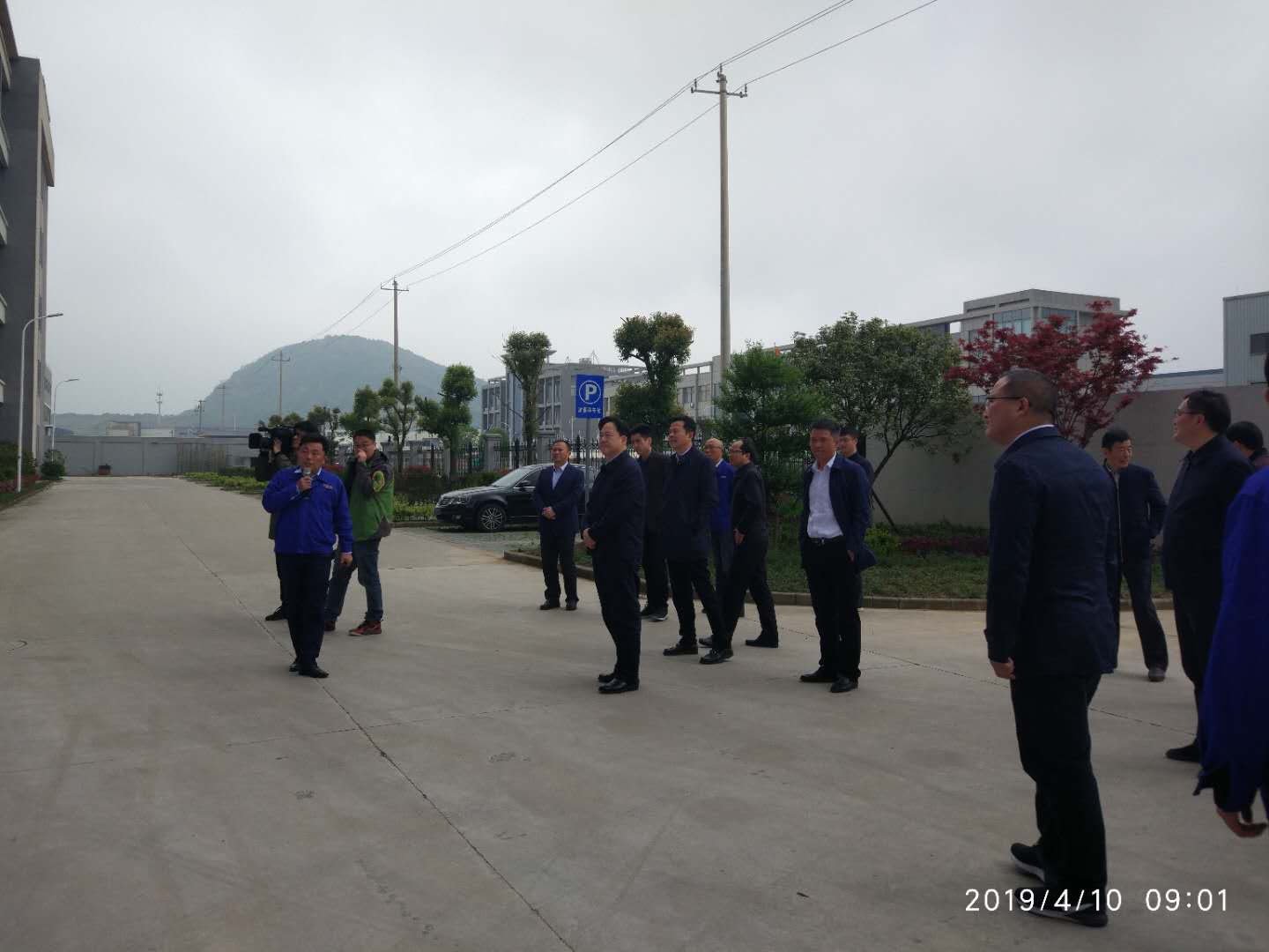 无锡市常委、江阴市委书记陈金虎一行领导来我司参观考察